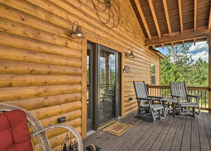 Cripple Creek Mountain Getaway W/ Hot Tub & Views!