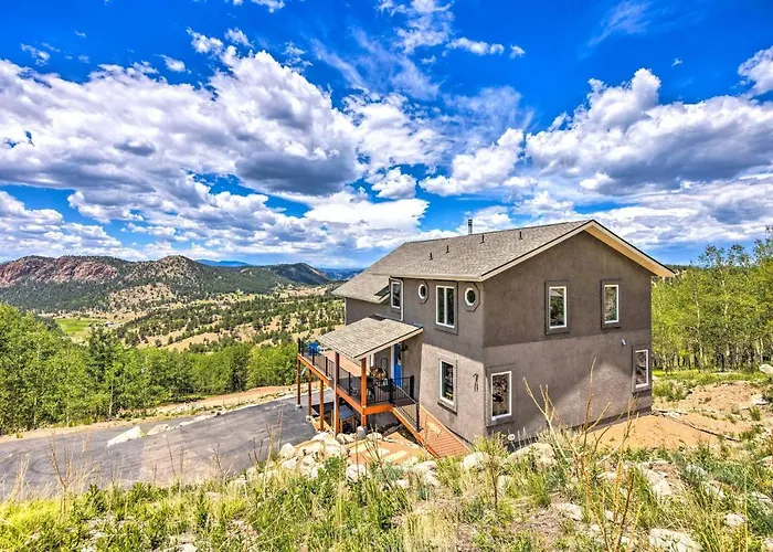 Hot Tub & Mtn View! Cripple Creek Retreat