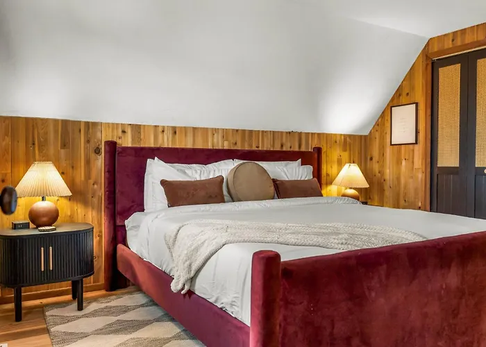 A-Frame Cabin With Hot Tub And Epic Pikes Peak Views