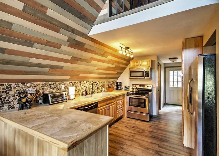 Hillside Cripple Creek Cabin W/ Hot Tub, Mtn Views
